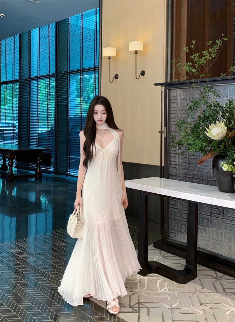 White Pleated Chiffon Sleeveless Maxi Dress with Cinched Waist and Full Skirt