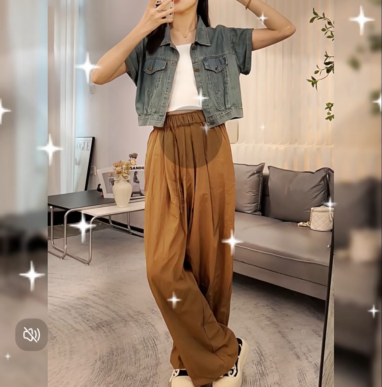 Retro Skin-Friendly Loose Denim Short Sleeve Top - Image 4