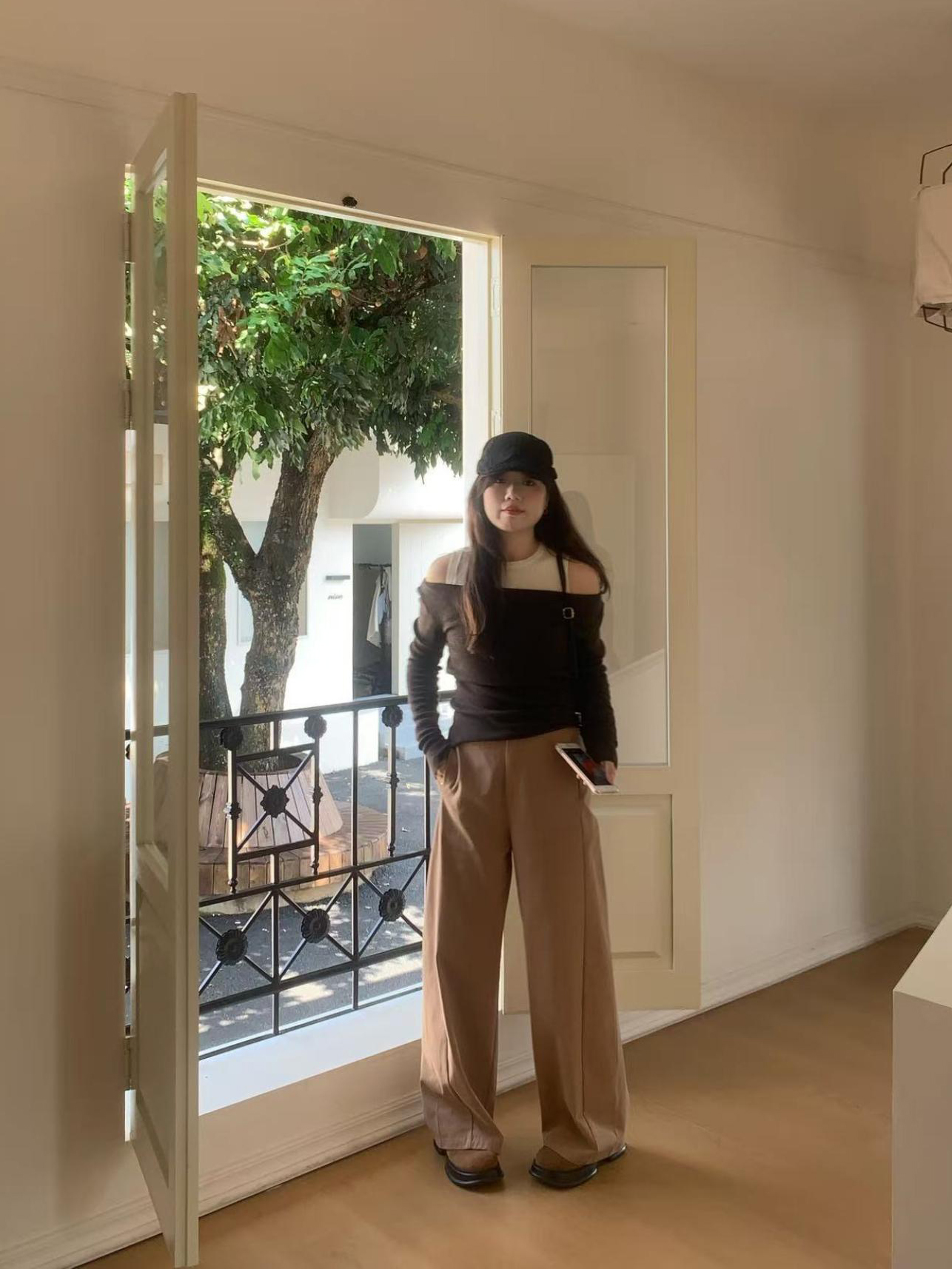 Color Block Off Shoulder Knit Waist Top Women's Fall 2026 Slimming - Image 3