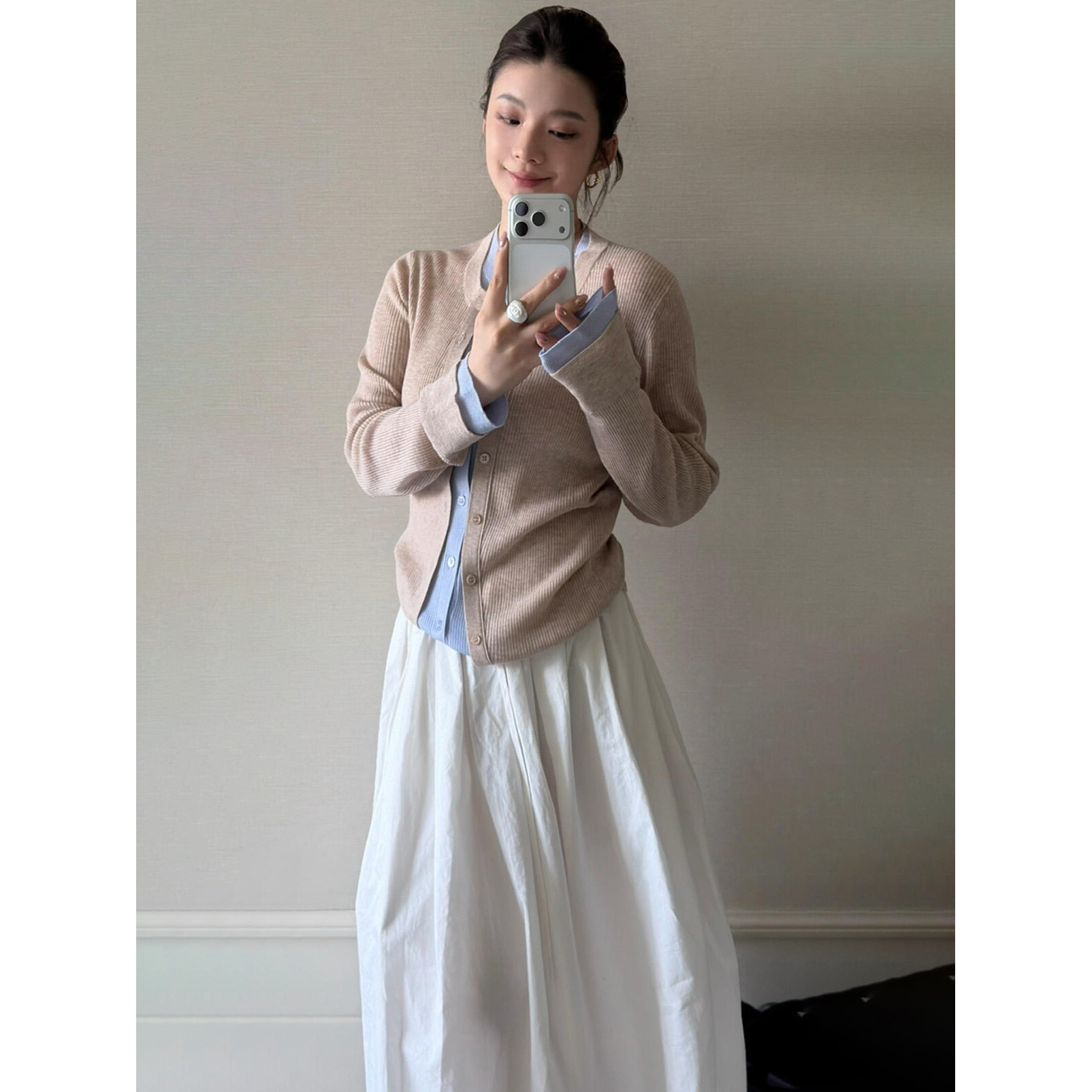 Women's Layered Look Faux Two-Piece Colorblock Wool Knit Cardigan Top - Image 5
