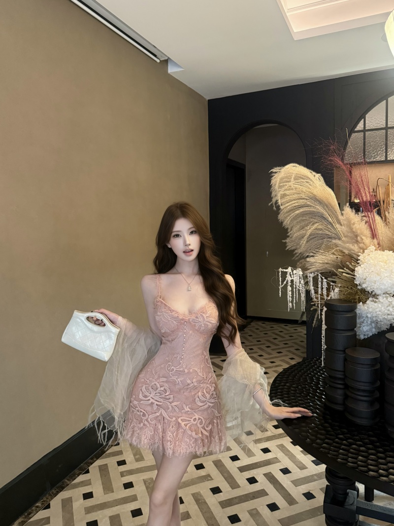 French Style Lace Bodycon Dress Women's Early Autumn Sleeveless A-Line Dress - Image 3